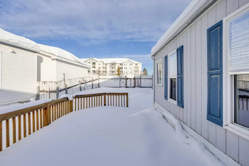 172 Clausen Crescent Fort Mcmurray AB T9K 2H7