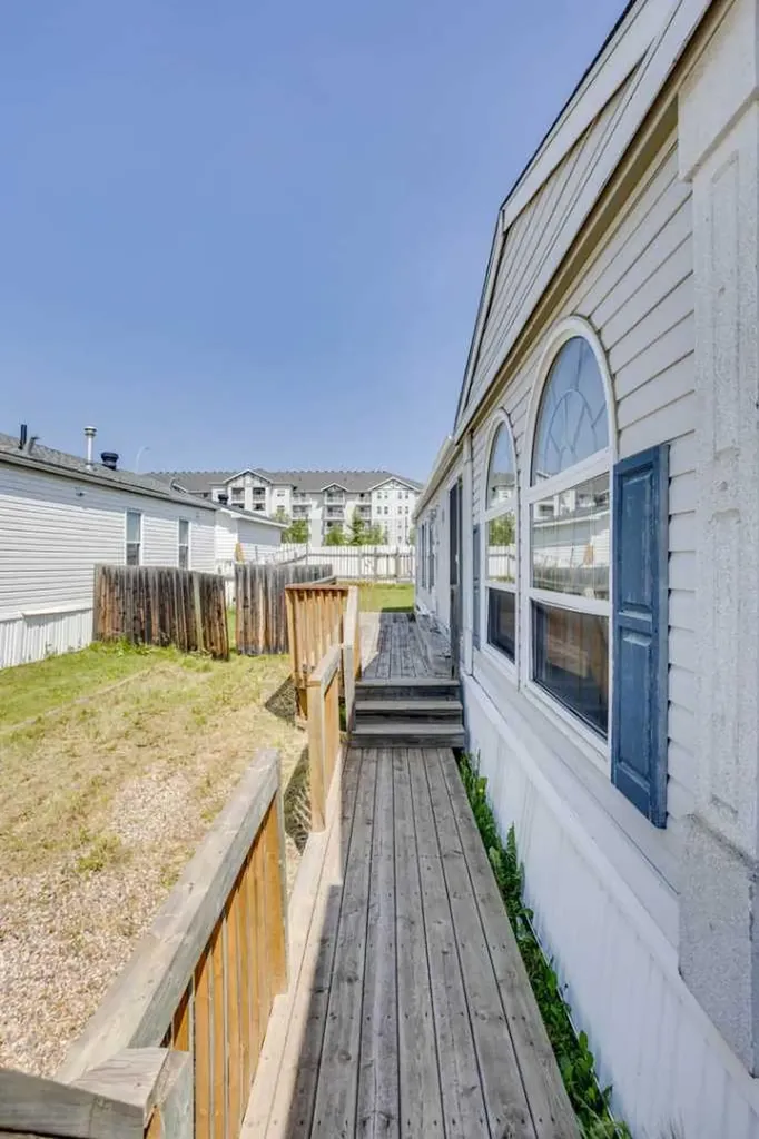172 Clausen Crescent Fort Mcmurray AB T9K 2H7