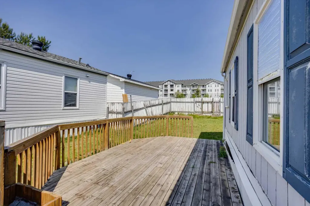 172 Clausen Crescent Fort Mcmurray AB T9K 2H7