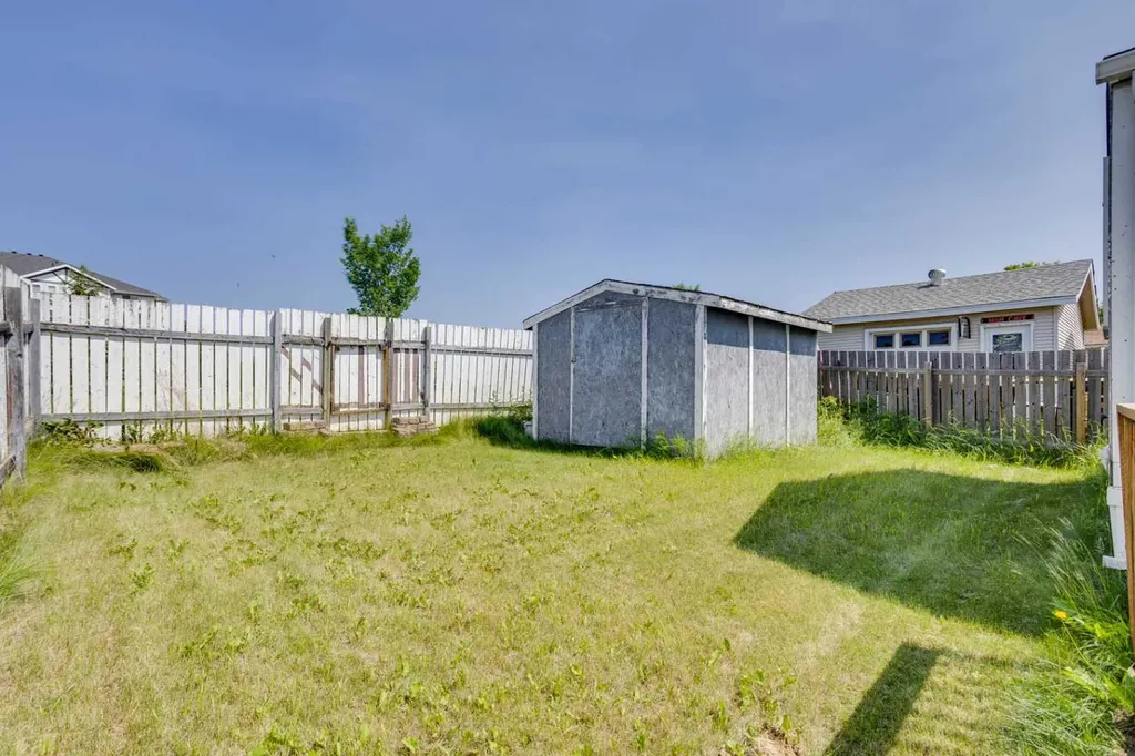 172 Clausen Crescent Fort Mcmurray AB T9K 2H7