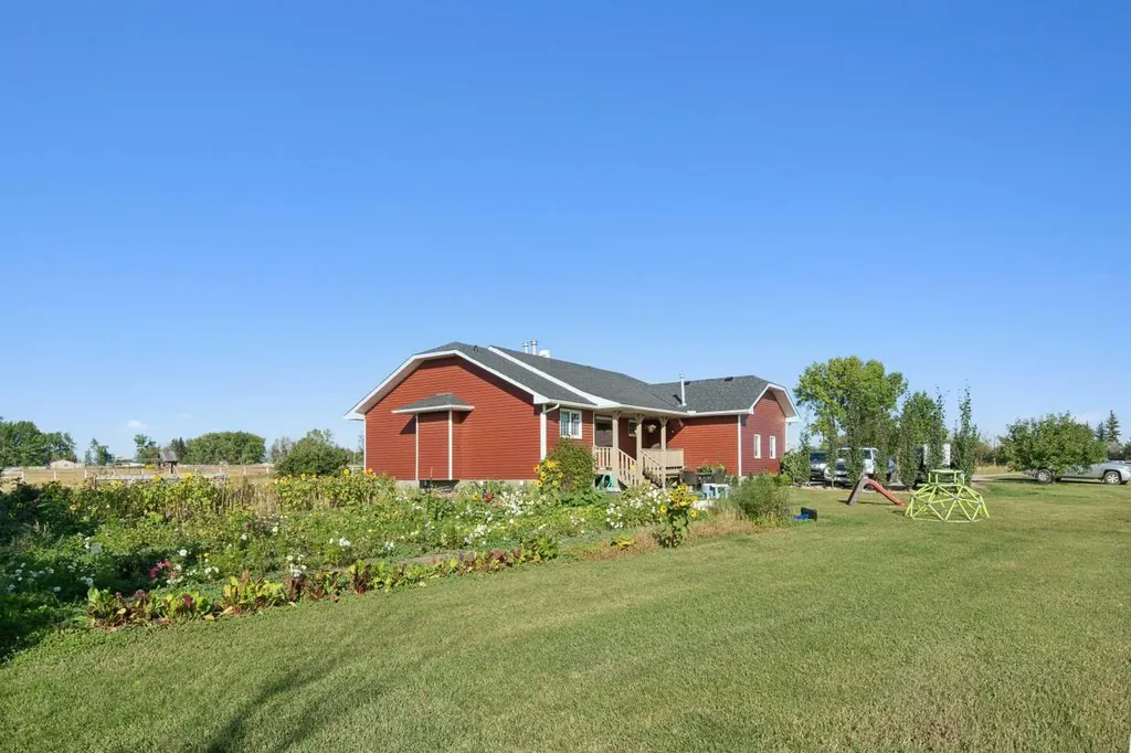 272187 Township Road 240 Rural Rocky View County AB T2P 2G7