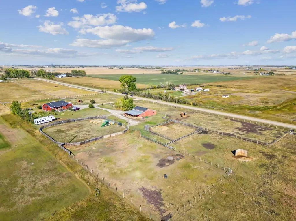 272187 Township Road 240 Rural Rocky View County AB T2P 2G7