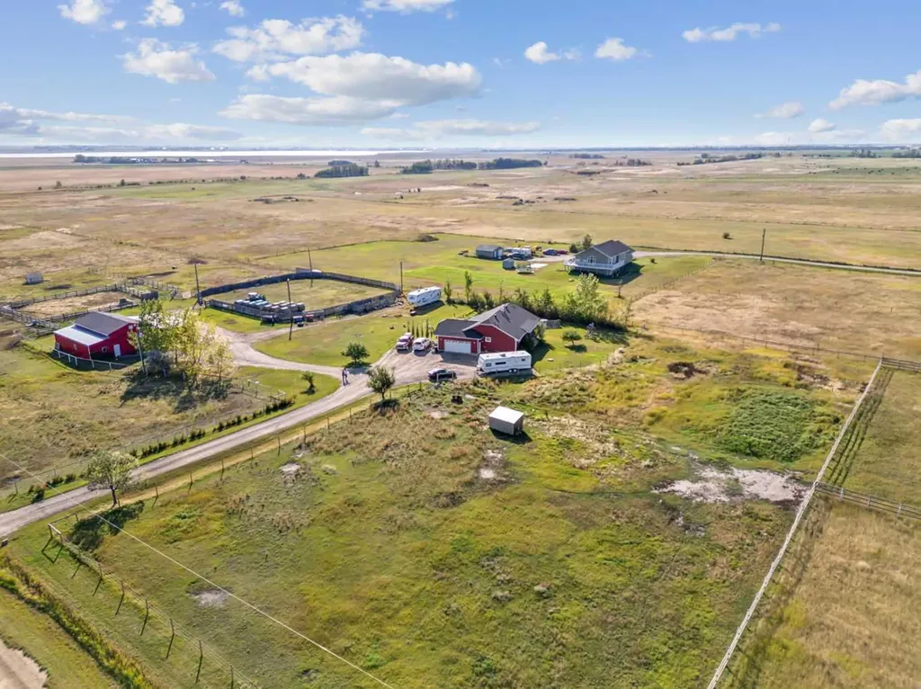 272187 Township Road 240 Rural Rocky View County AB T2P 2G7