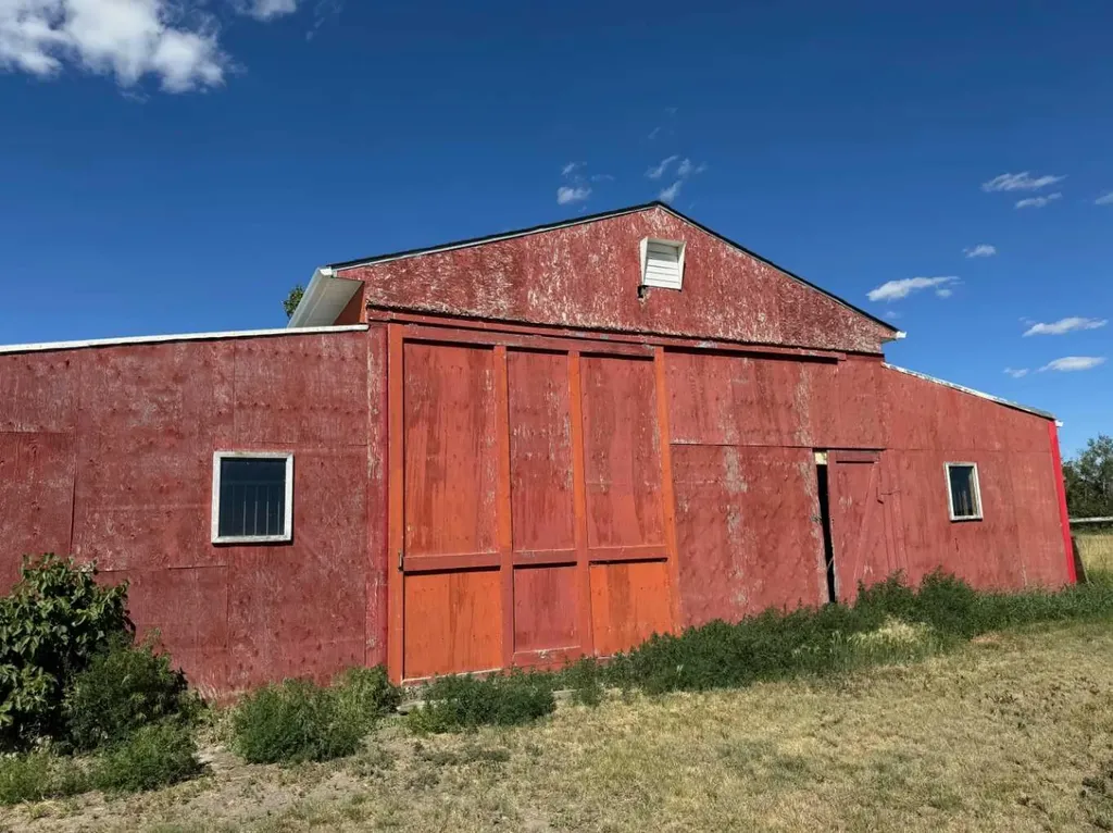 272187 Township Road 240 Rural Rocky View County AB T2P 2G7