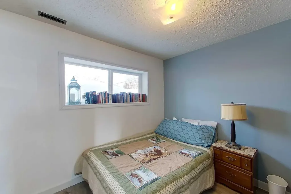 908 11 Avenue SE Slave Lake AB T0G 2A3