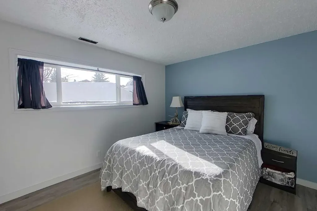 908 11 Avenue SE Slave Lake AB T0G 2A3