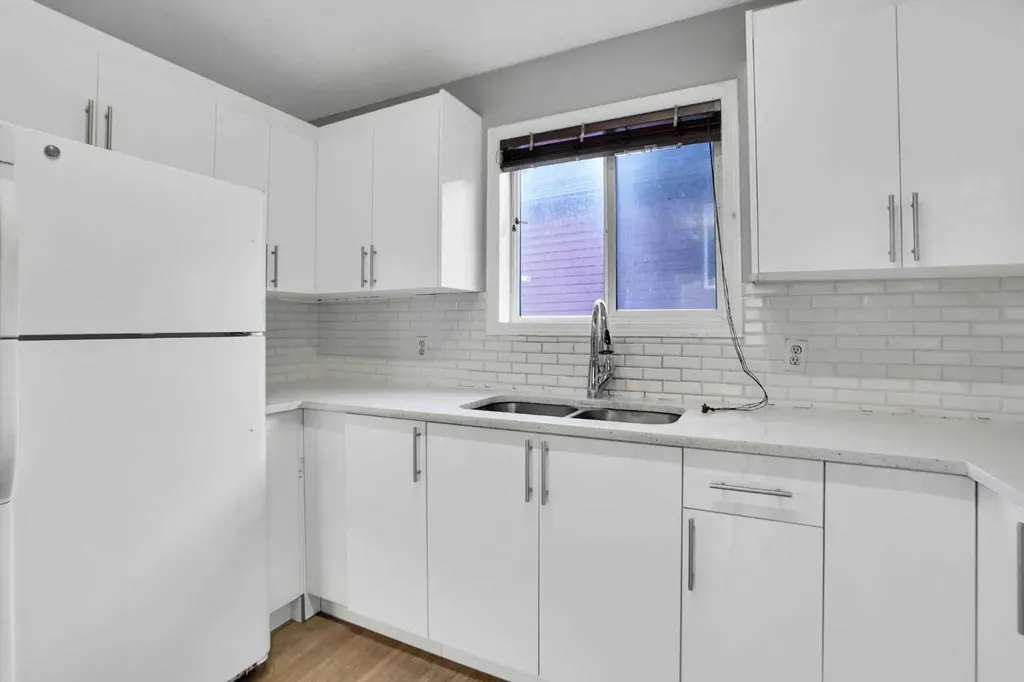 1134 Martindale Boulevard NE Calgary AB T3J 4A5