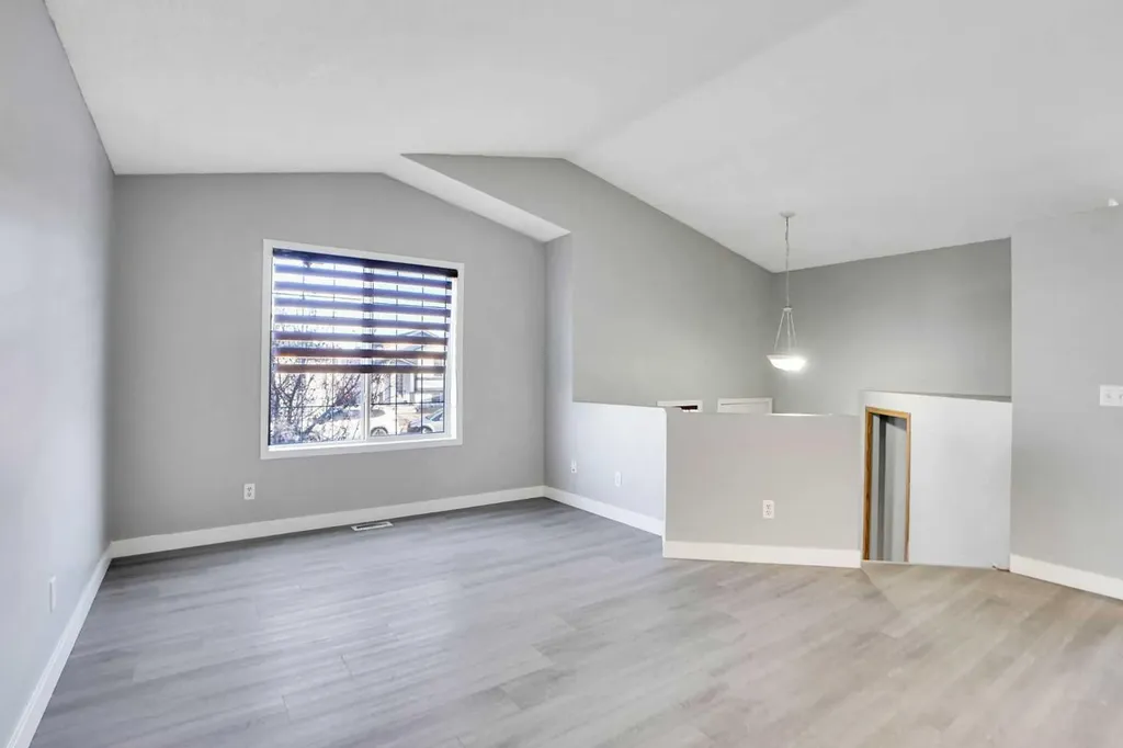 1134 Martindale Boulevard NE Calgary AB T3J 4A5