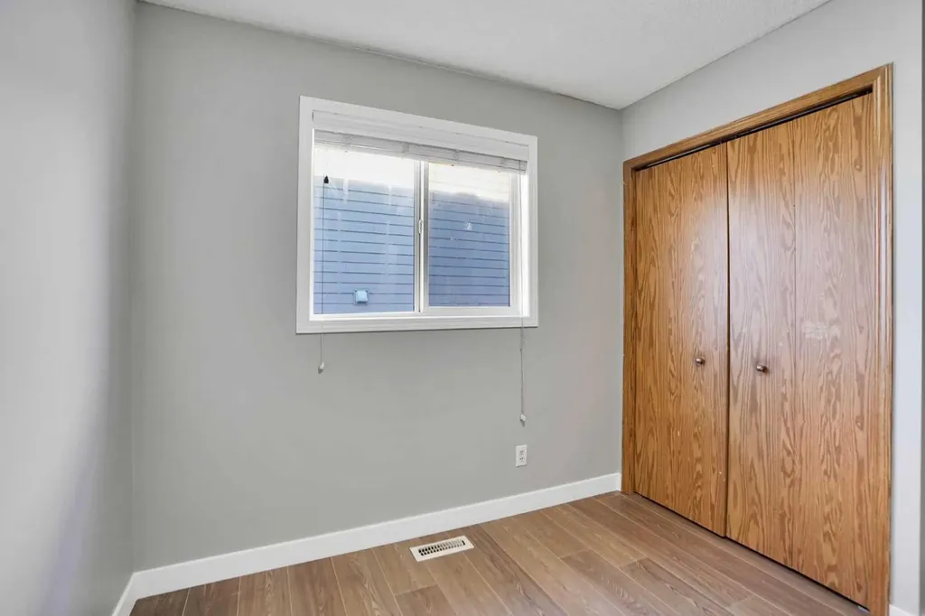 1134 Martindale Boulevard NE Calgary AB T3J 4A5