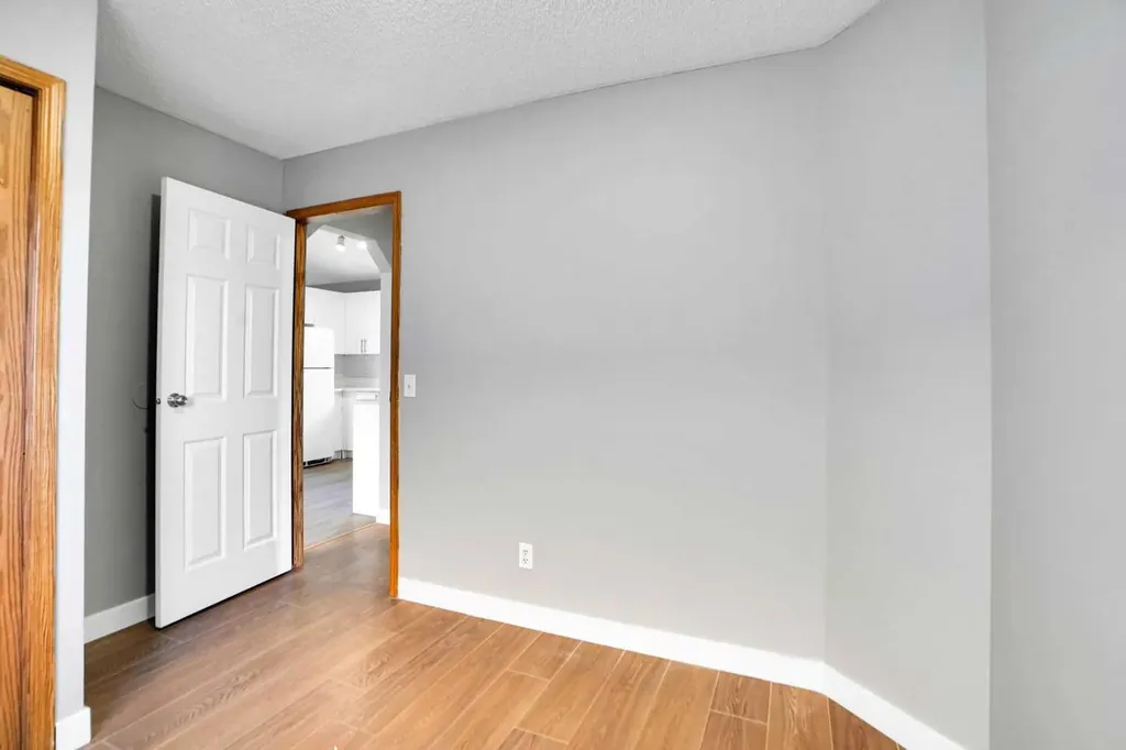 1134 Martindale Boulevard NE Calgary AB T3J 4A5