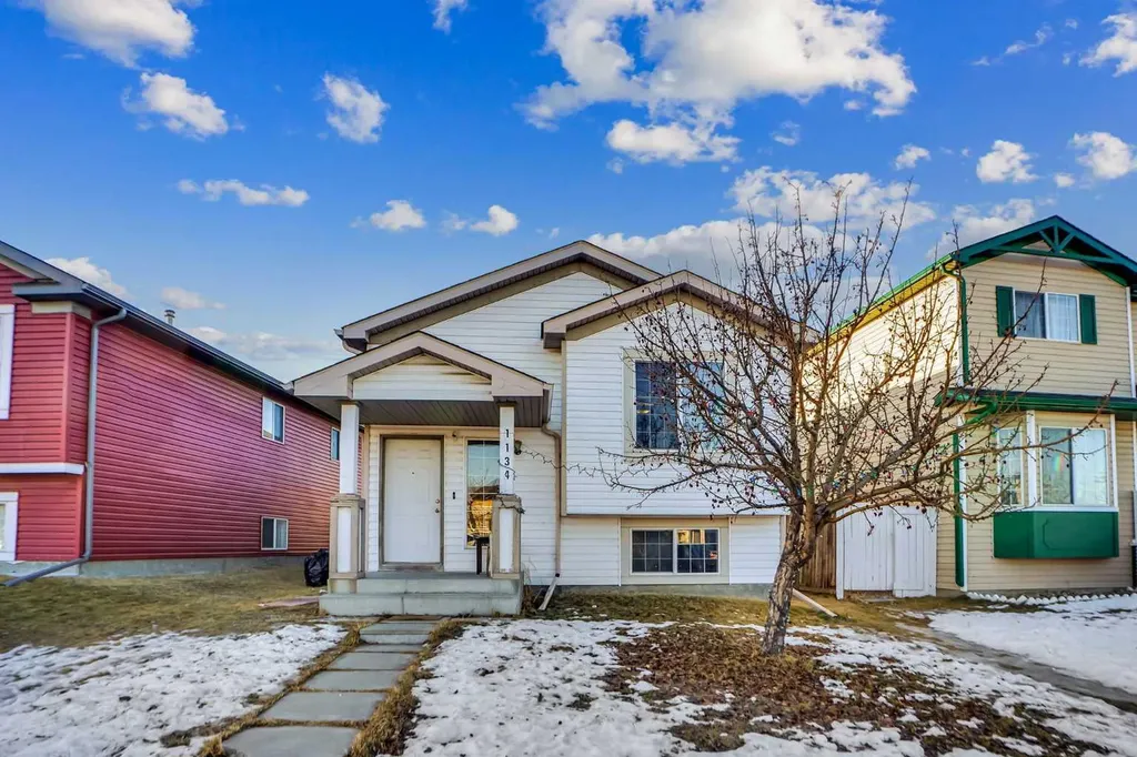 1134 Martindale Boulevard NE Calgary AB T3J 4A5