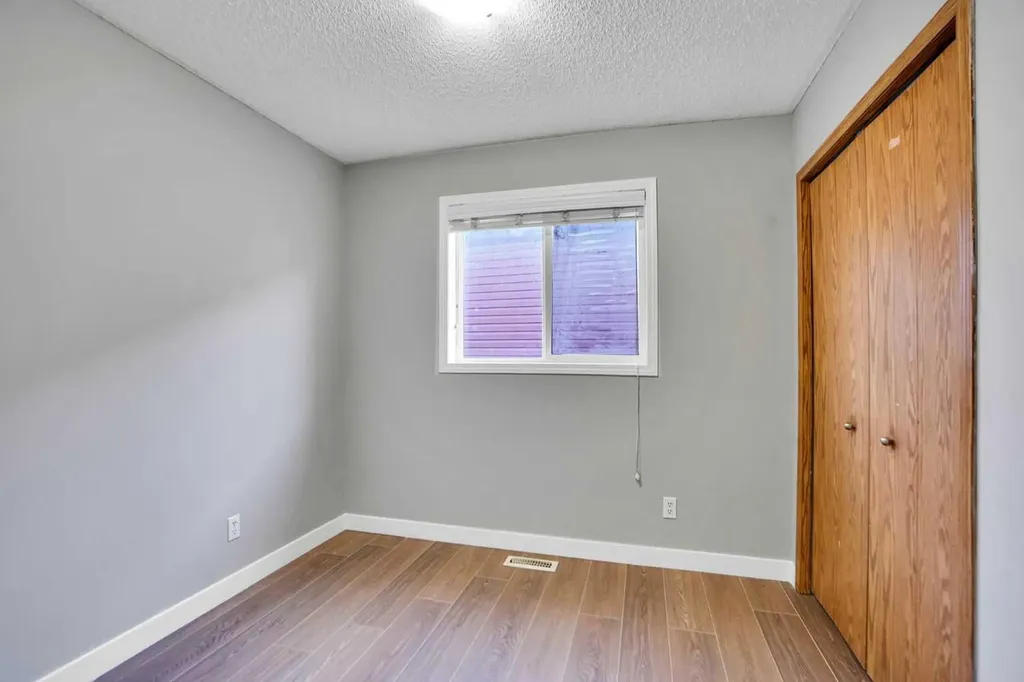 1134 Martindale Boulevard NE Calgary AB T3J 4A5