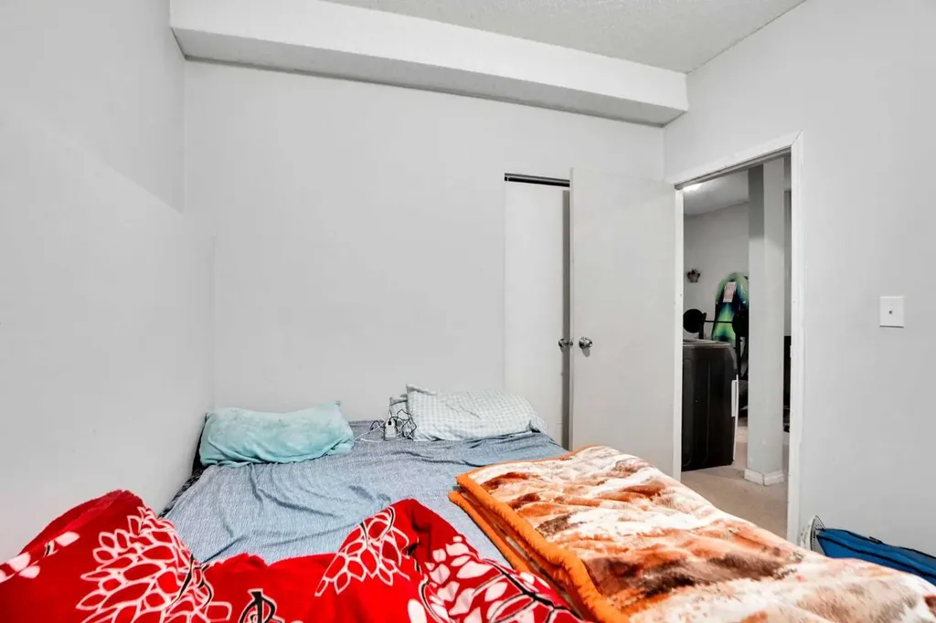 1134 Martindale Boulevard NE Calgary AB T3J 4A5