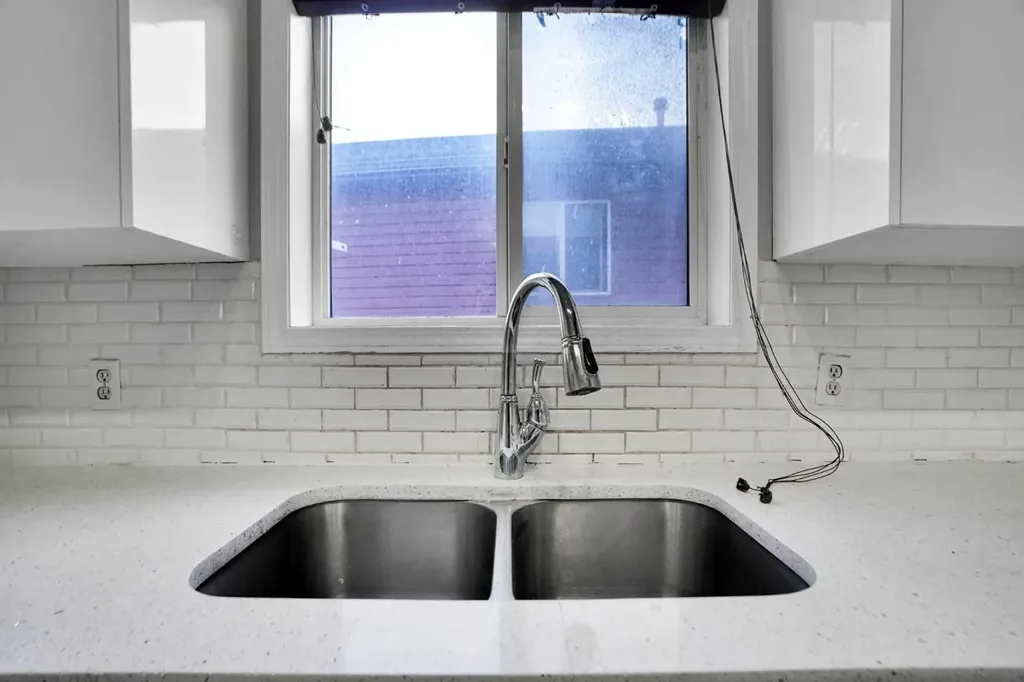 1134 Martindale Boulevard NE Calgary AB T3J 4A5