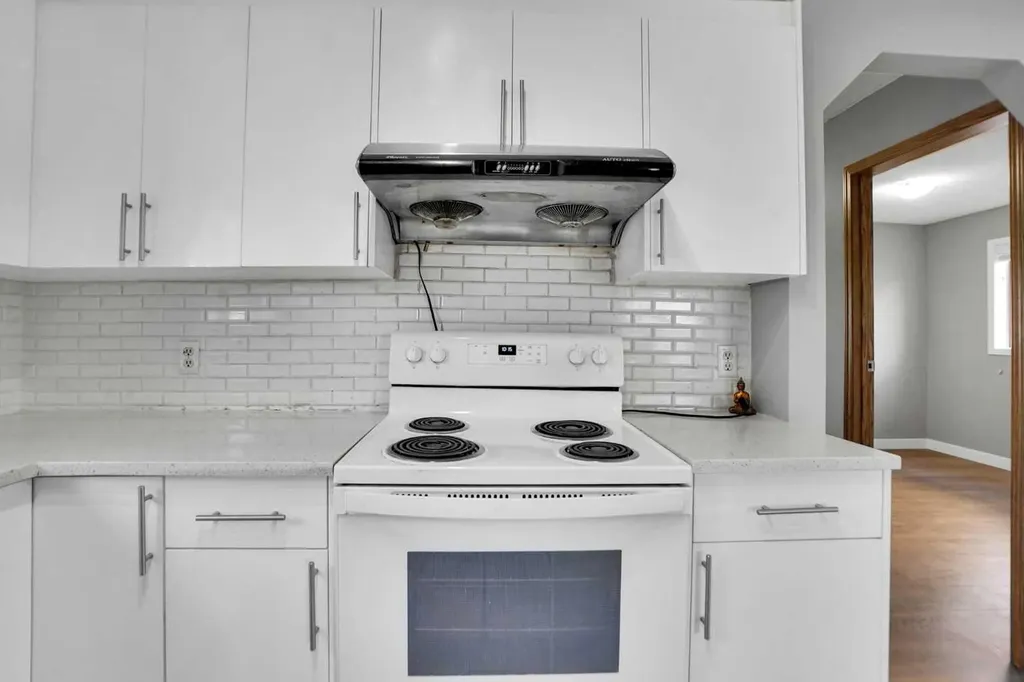 1134 Martindale Boulevard NE Calgary AB T3J 4A5