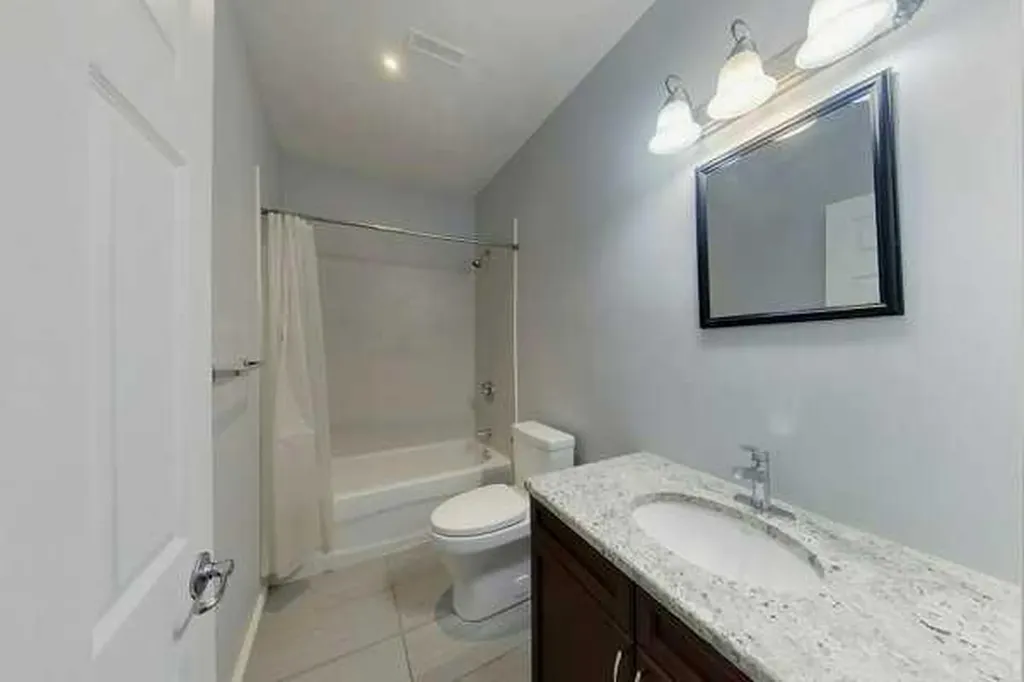 1727 63 Street Edson AB T7E 1S2