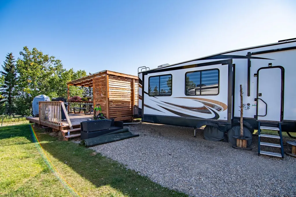 25054 South Pine Lake Road Rural Red Deer County AB T0M 1R0