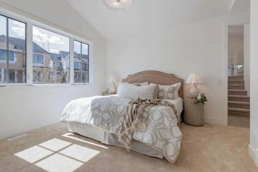90 Treeline Gardens SW Calgary AB T2Y 0W6