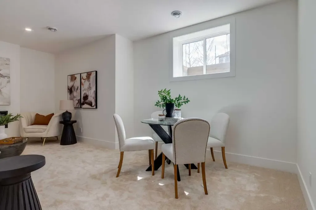 90 Treeline Gardens SW Calgary AB T2Y 0W6