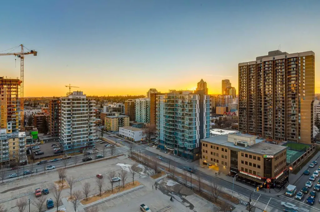 530 12 Avenue SW Calgary AB T2R0B1
