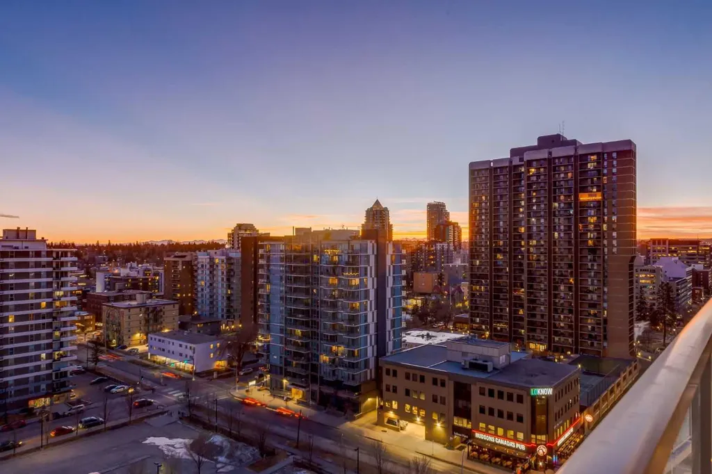 530 12 Avenue SW Calgary AB T2R0B1