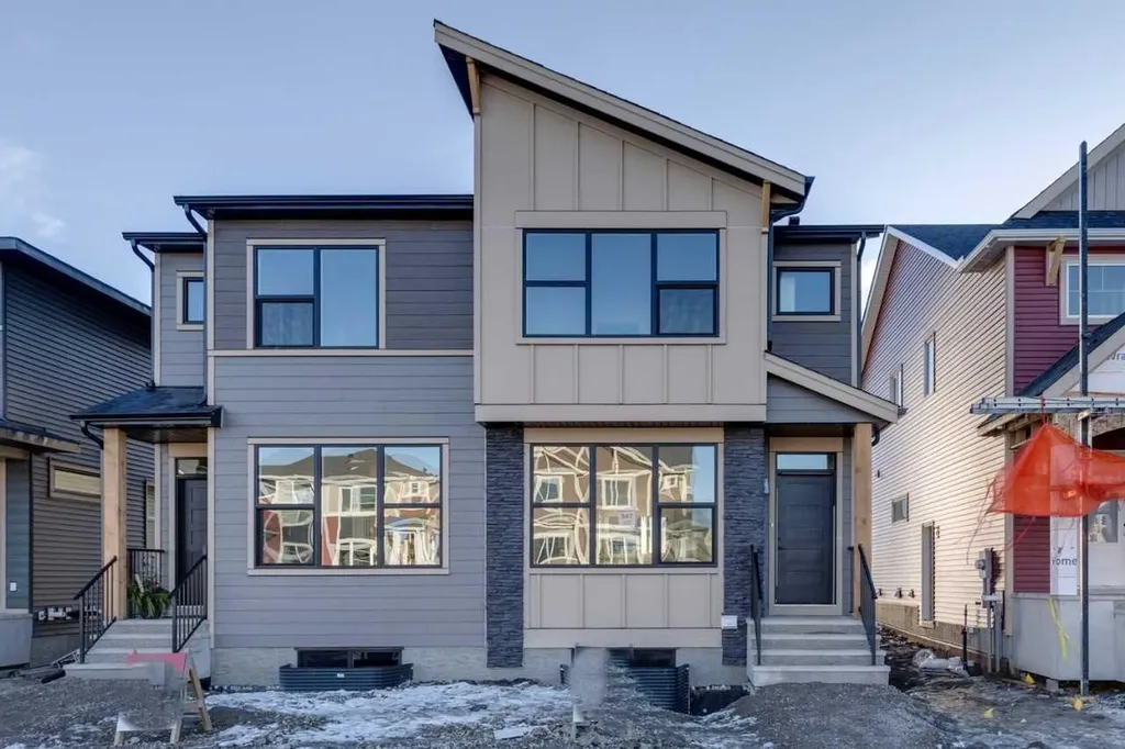 347 Fireside Drive Cochrane AB T4C 3E1