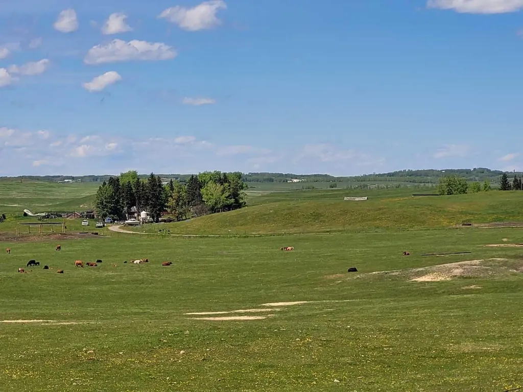 272065 Lochend Road Rural Rocky View County AB T0M 1L0