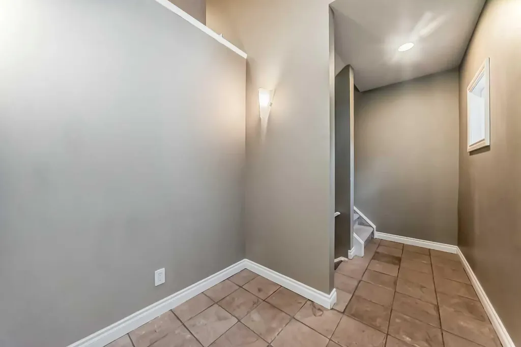1145 Cameron Avenue SW Calgary AB T2T 0K6