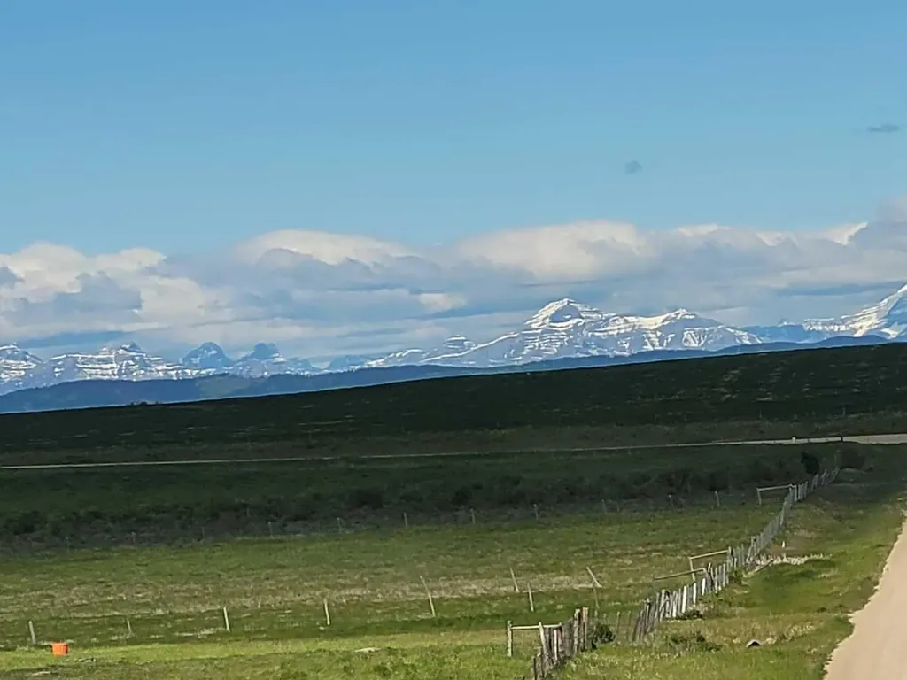 W-5,R-3,T-27,S-22, SE Lochend Road NW Rural Rocky View County AB T0M1L0