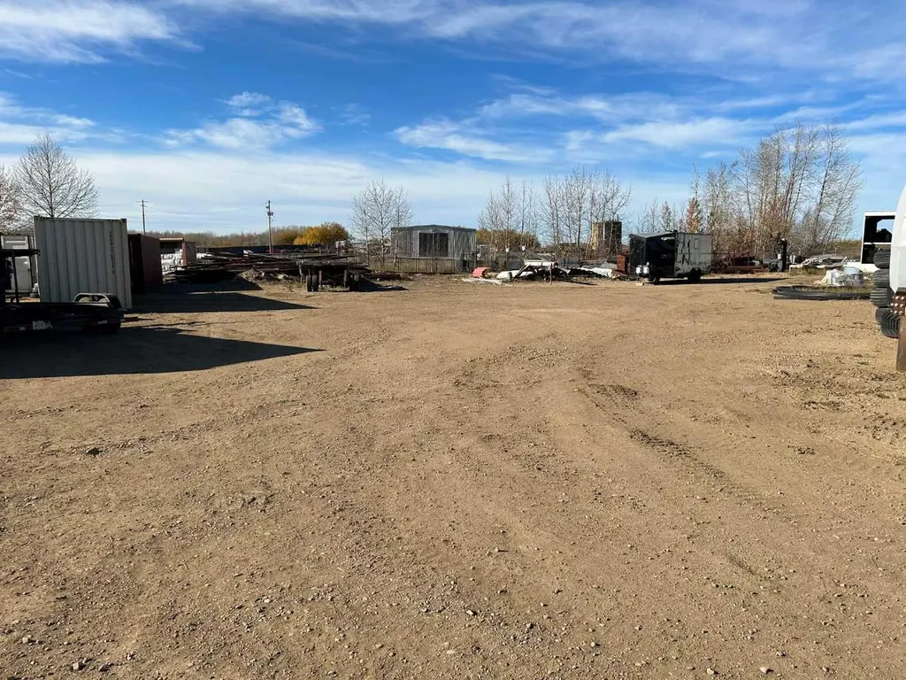 4905 57 Avenue Two Hills AB T0B 4K0