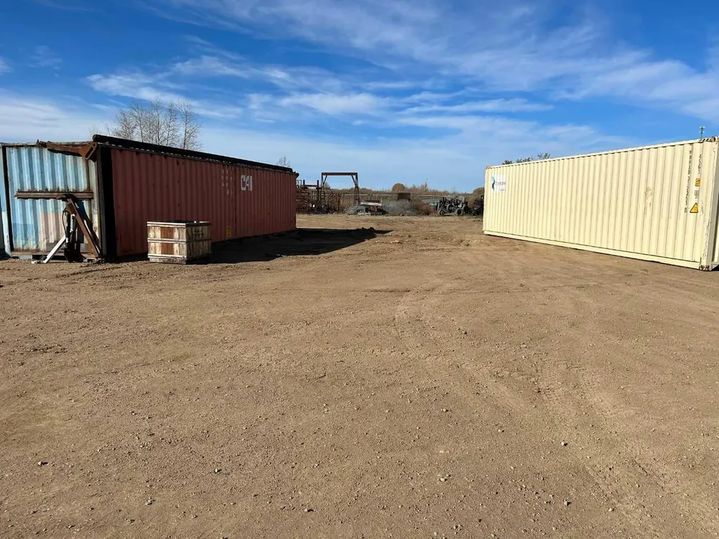 4905 57 Avenue Two Hills AB T0B 4K0