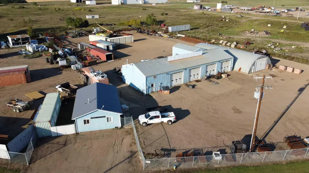4905 57 Avenue Two Hills AB T0B 4K0