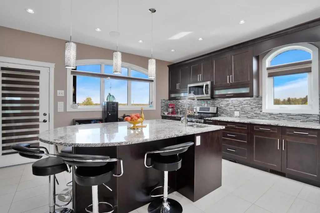 27240 Township Road 392 Rural Red Deer County AB T4S 1X5