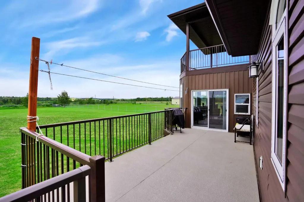 27240 Township Road 392 Rural Red Deer County AB T4S 1X5