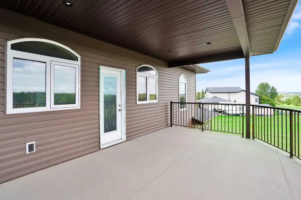 27240 Township Road 392 Rural Red Deer County AB T4S 1X5