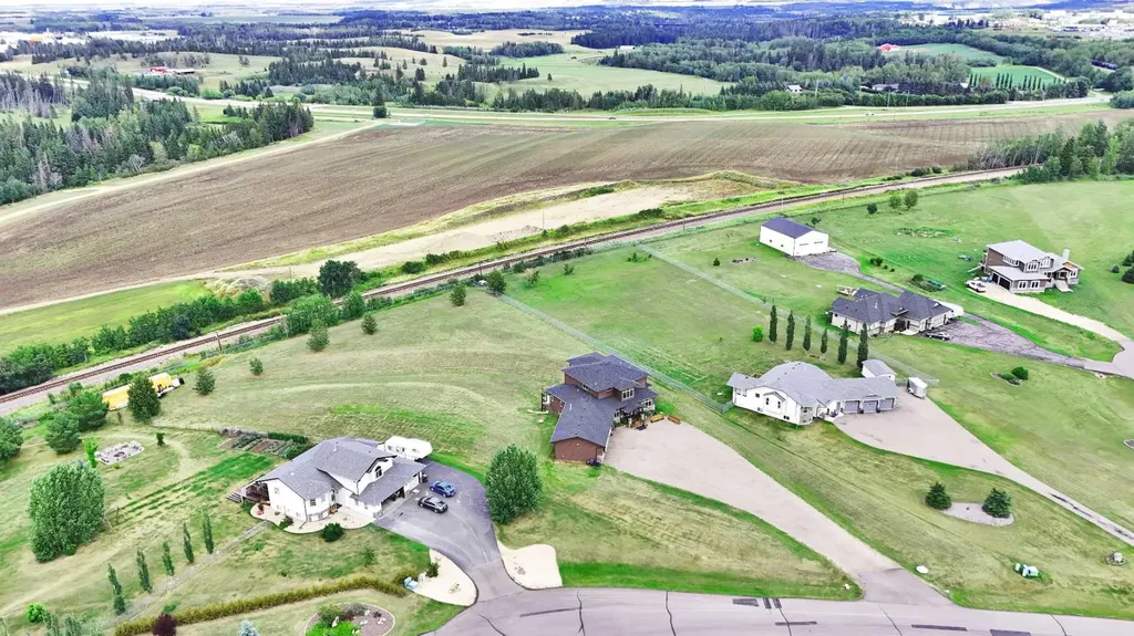 27240 Township Road 392 Rural Red Deer County AB T4S 1X5