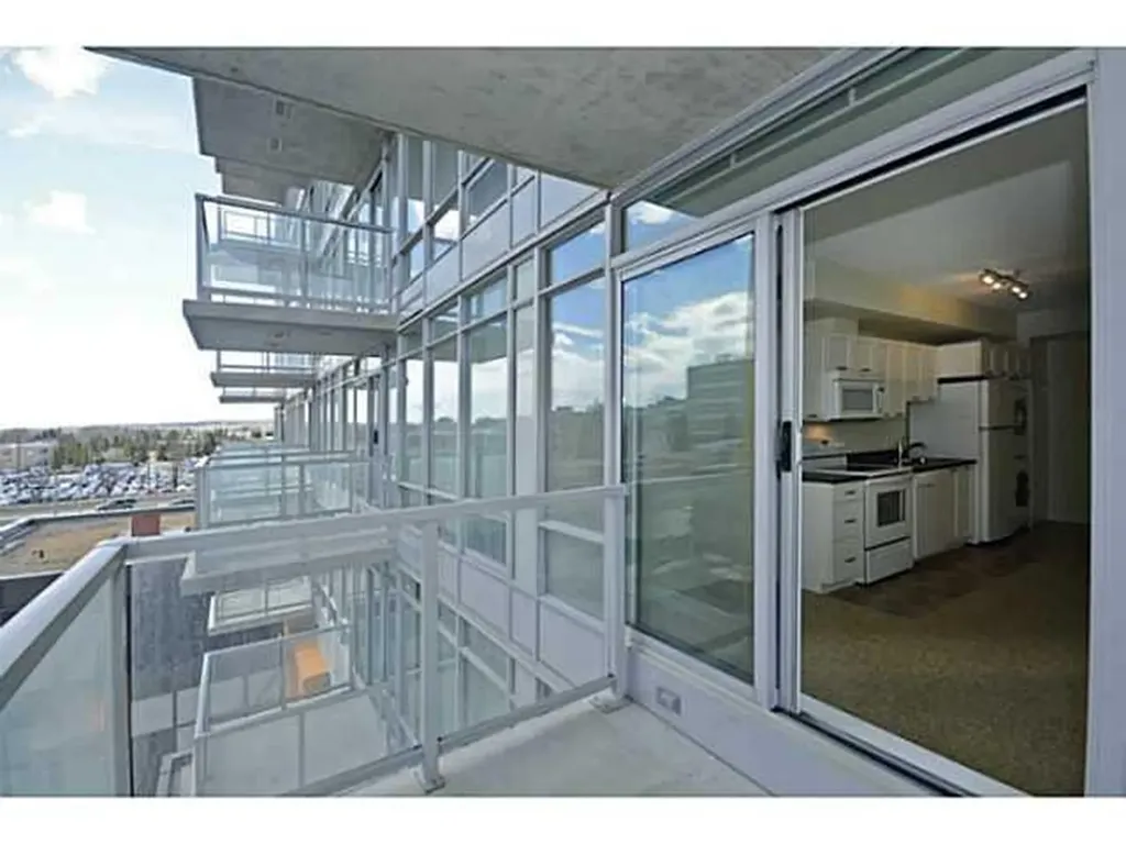 3830 Brentwood Road NW Calgary AB T2L 2J9