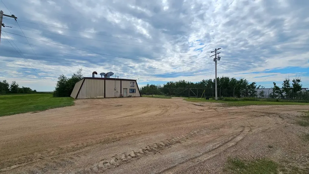 5121 Industrial Crescent Coronation AB T0C1C0