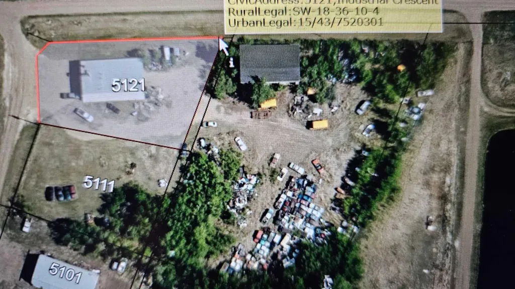 5121 Industrial Crescent Coronation AB T0C1C0