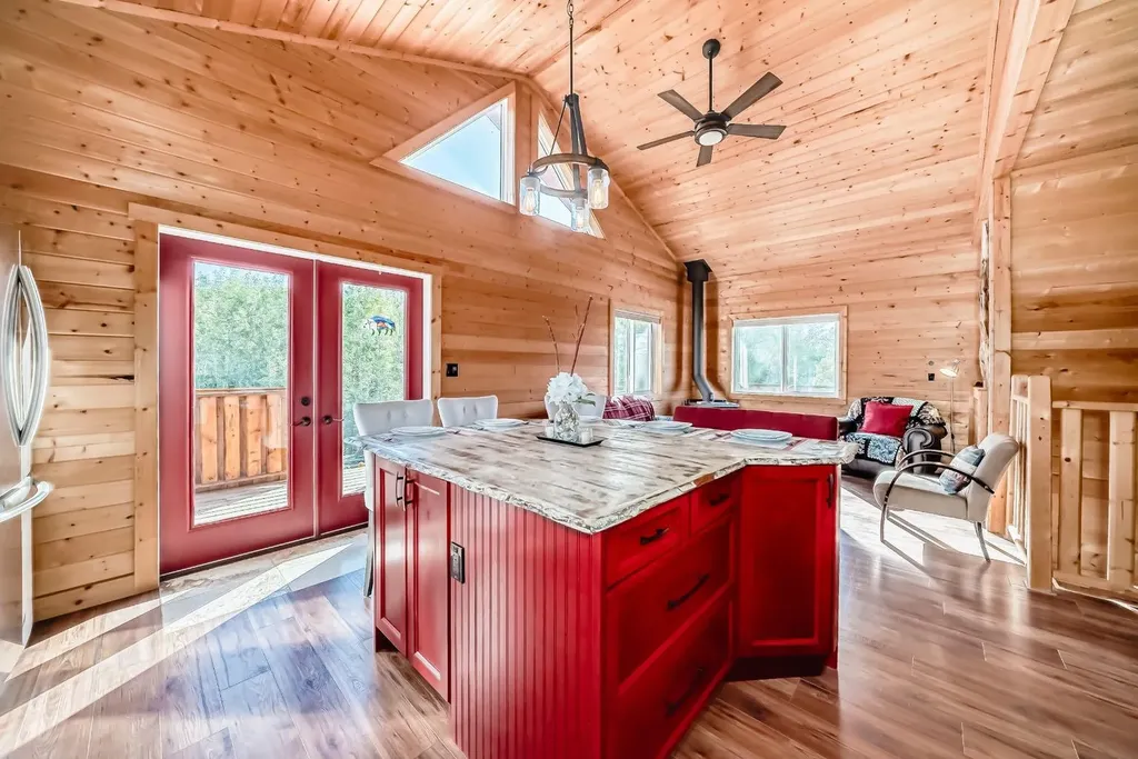 12 Destini Drive White Sands AB T0C2L0