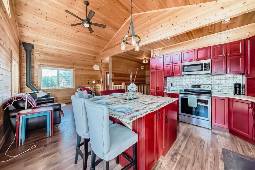 12 Destini Drive White Sands AB T0C2L0