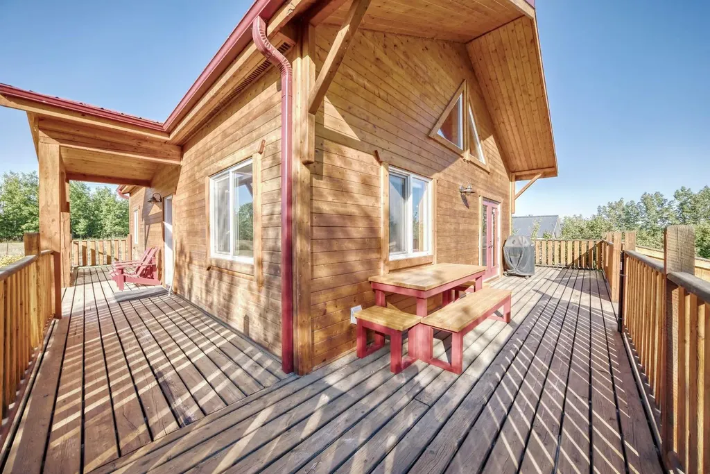 12 Destini Drive White Sands AB T0C2L0