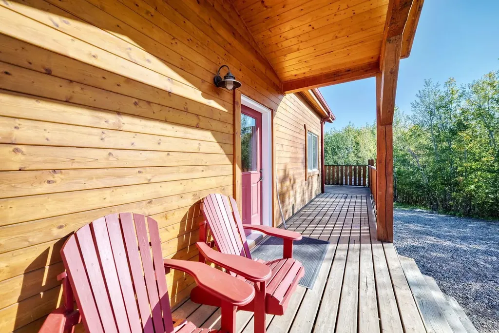 12 Destini Drive White Sands AB T0C2L0