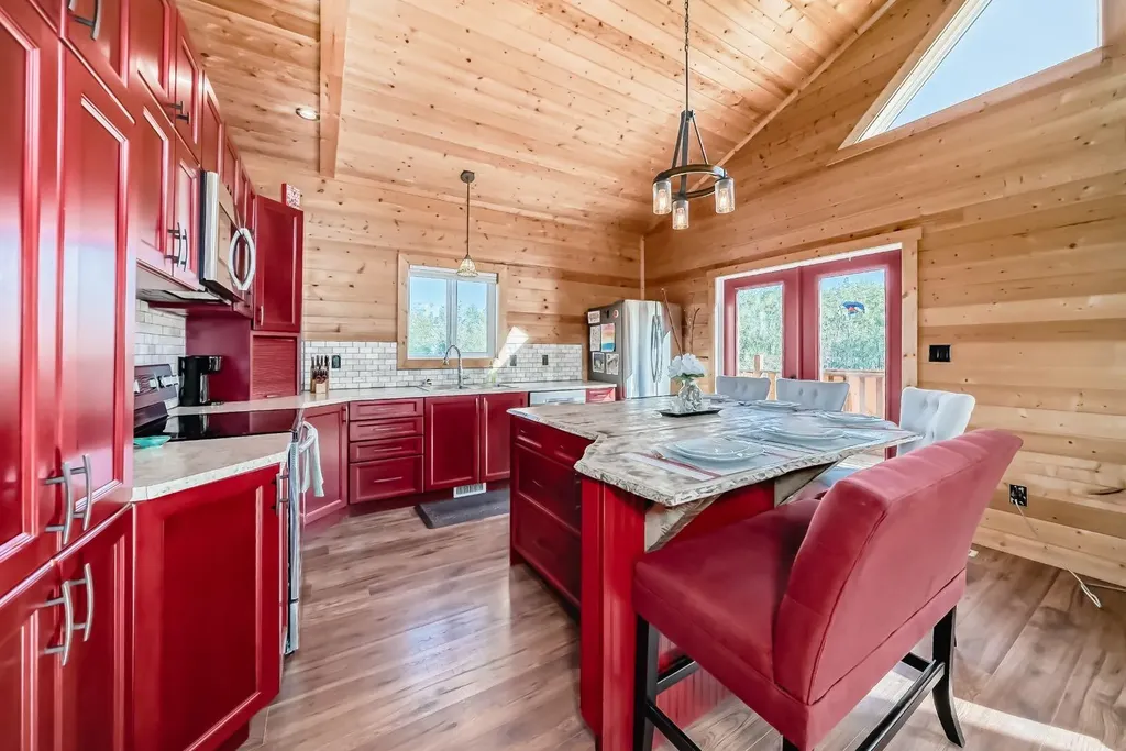 12 Destini Drive White Sands AB T0C2L0