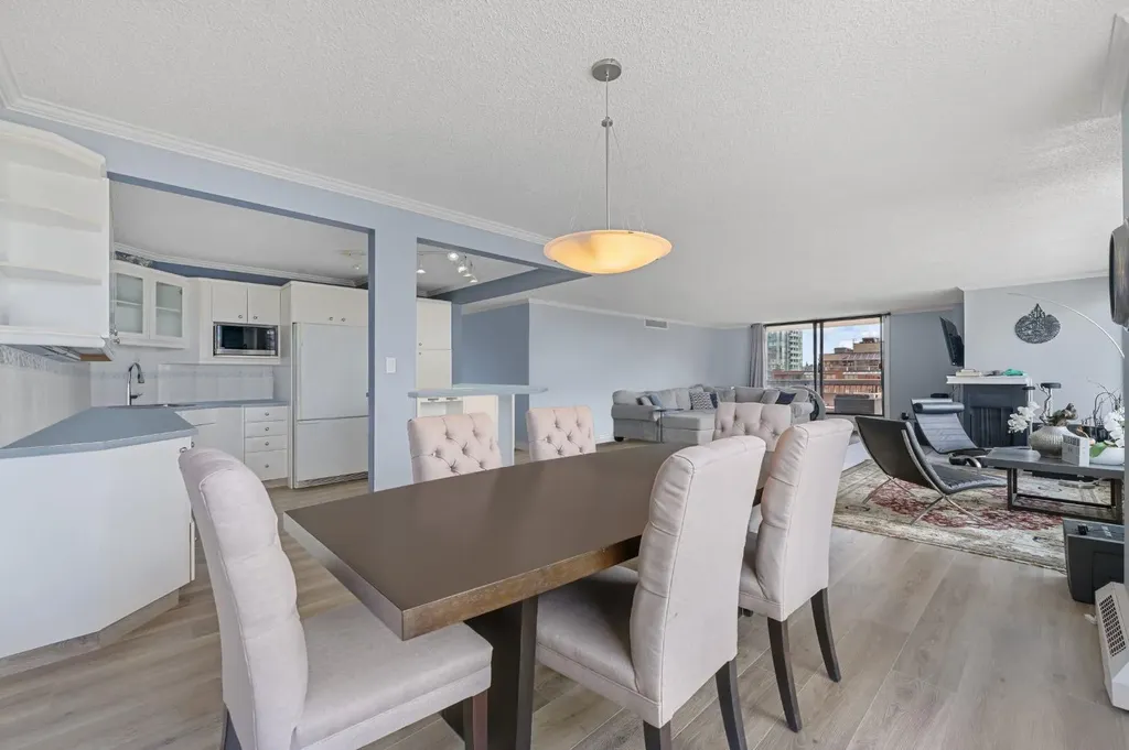1001 13 Avenue SW Calgary AB T2R 0L5