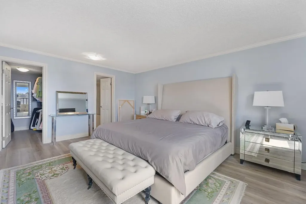 1001 13 Avenue SW Calgary AB T2R 0L5