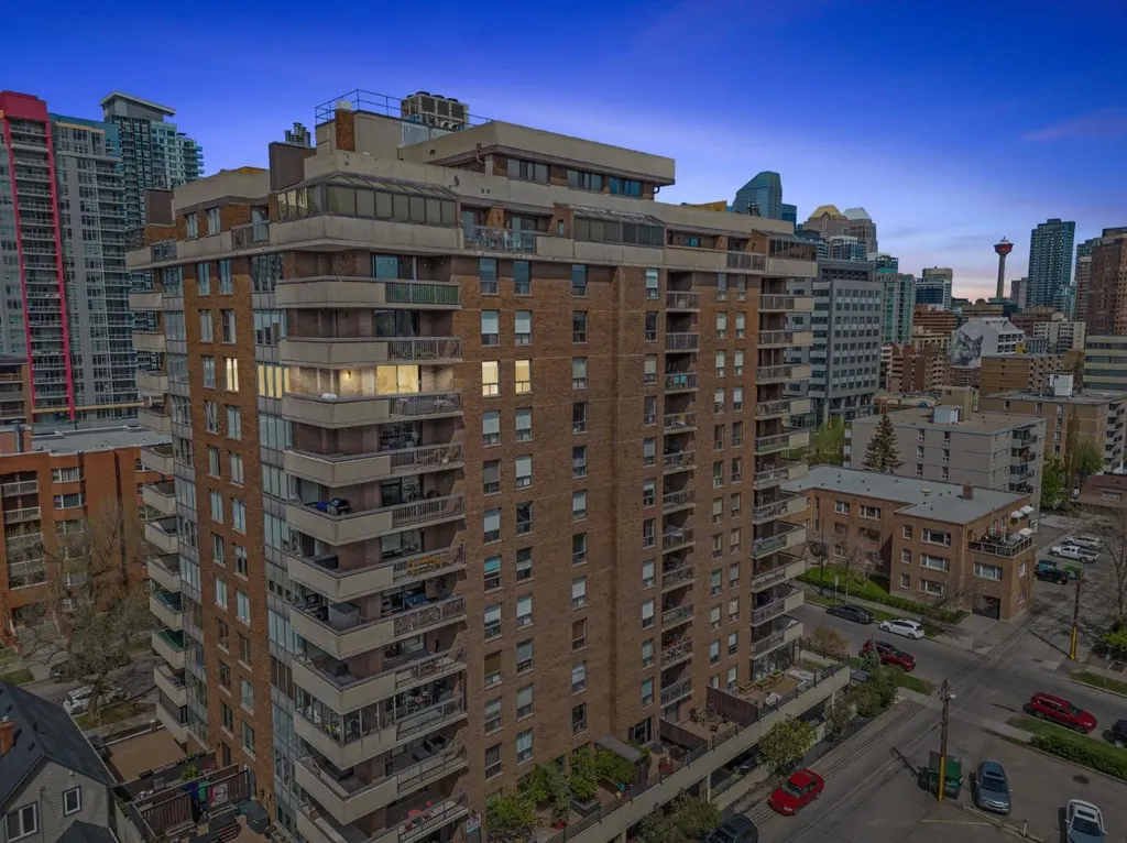 1001 13 Avenue SW Calgary AB T2R 0L5