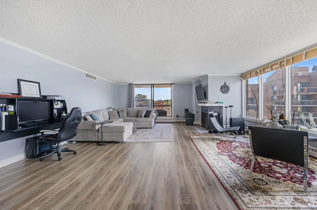 1001 13 Avenue SW Calgary AB T2R 0L5