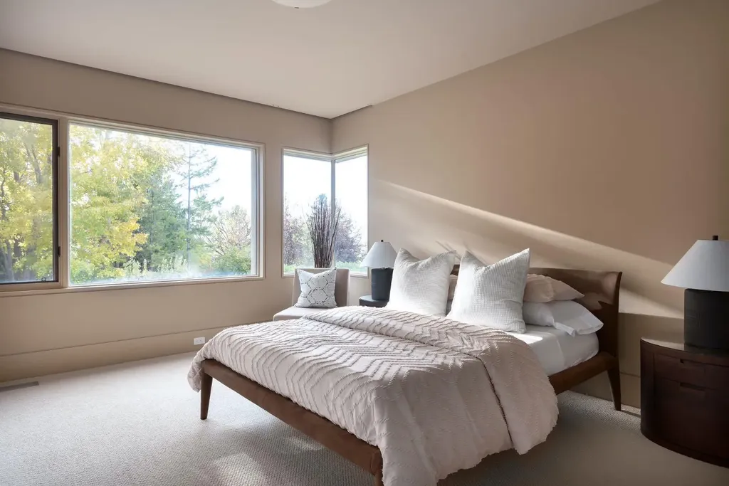 25102 Lower Springbank Road Rural Rocky View County AB T3Z3J9