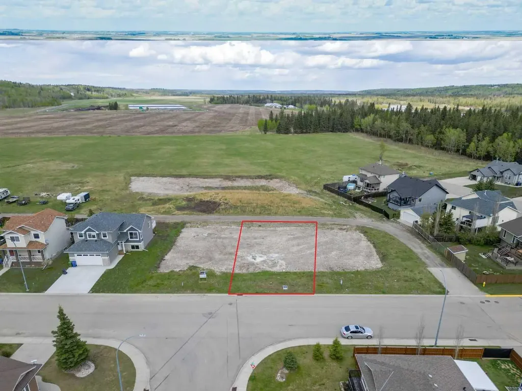 222 12 Avenue NE Sundre AB T0M1X0